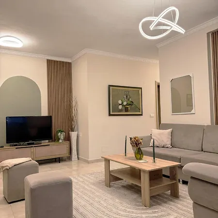 アパート Downtown And Mountain View Floor *