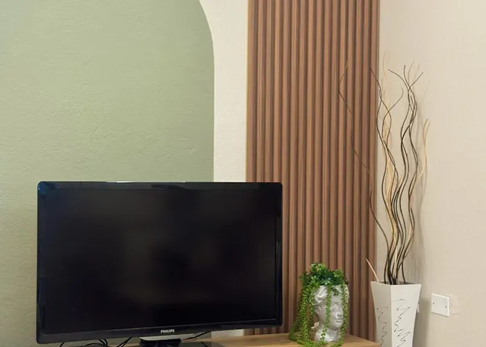 Downtown And Mountain View Floor * ティラナ